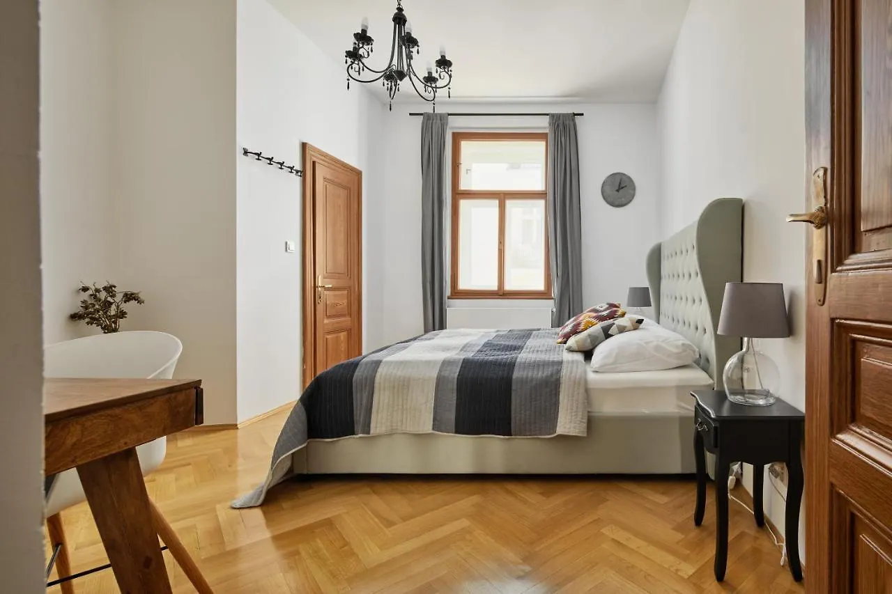 Prague Days - Lavish Apartment In The Old Town - Balcony